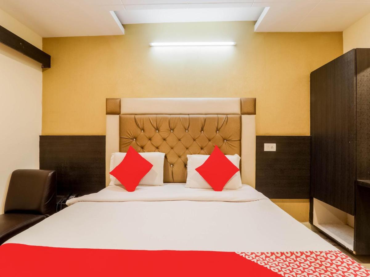 Oyo 79765 Hotel Samrat Lucknow Esterno foto