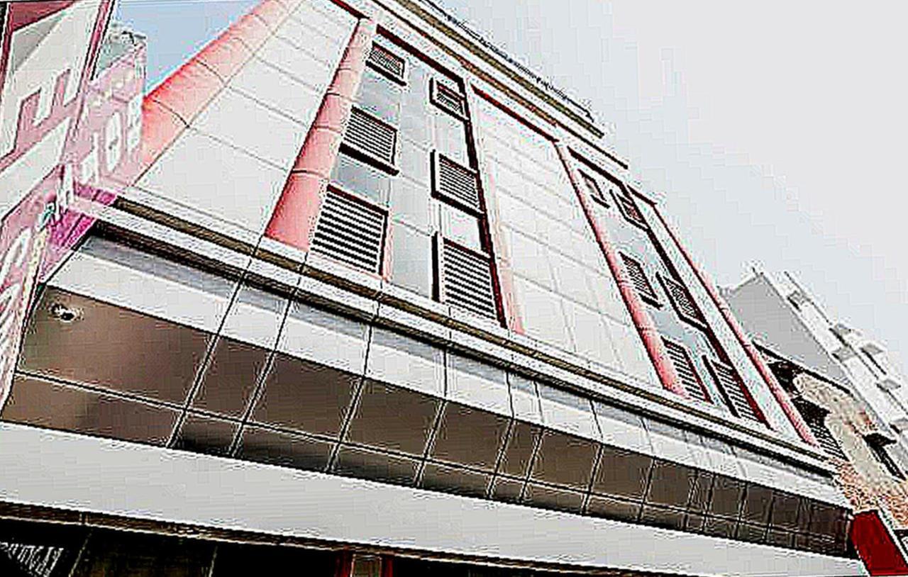 Oyo 79765 Hotel Samrat Lucknow Esterno foto