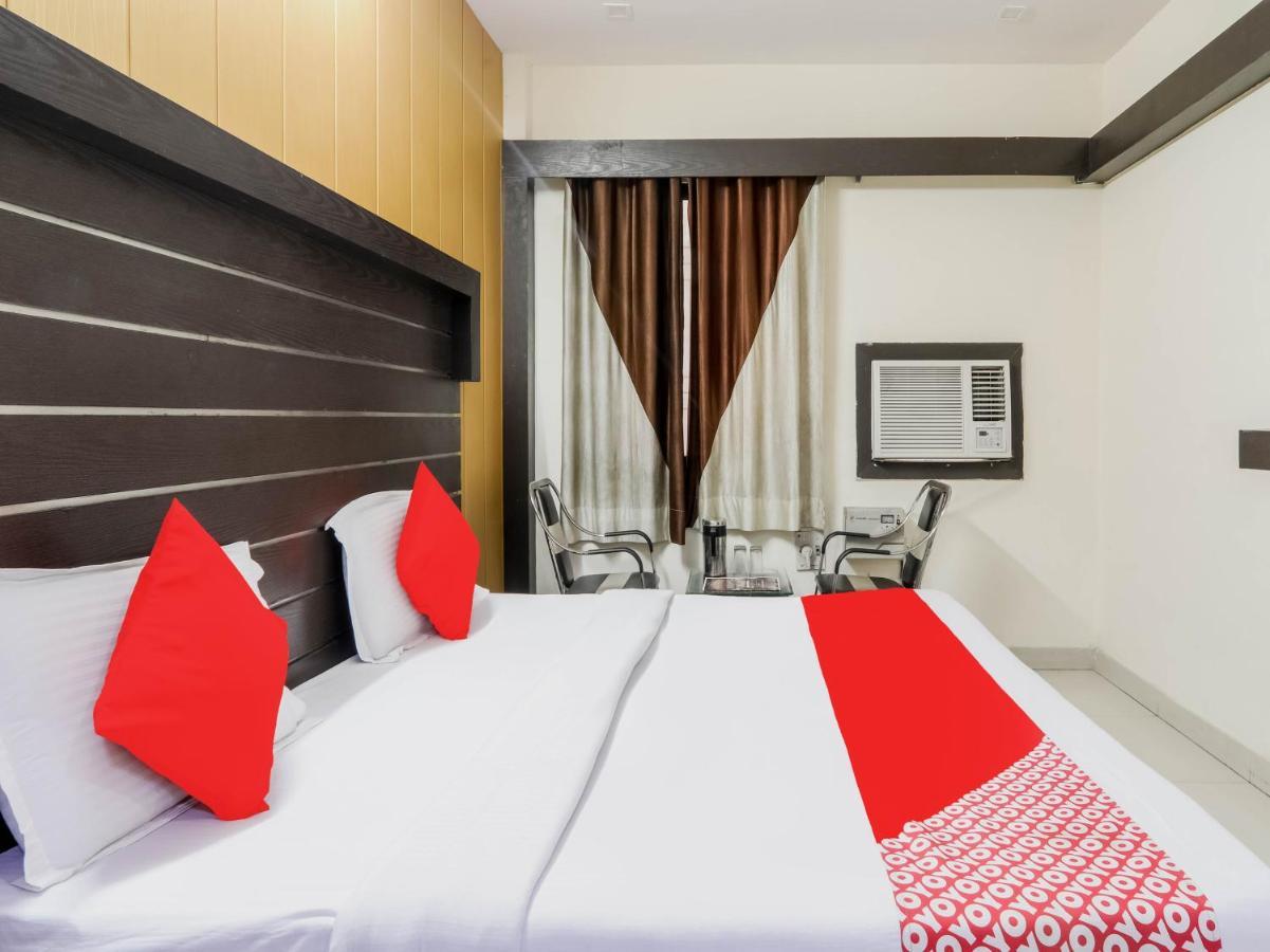 Oyo 79765 Hotel Samrat Lucknow Esterno foto